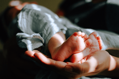 Read more about the article Celebrities who opted for cord blood banking