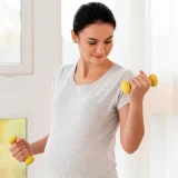 Postpartum Weight Loss: How Much Weight Do Women Lose After Delivery